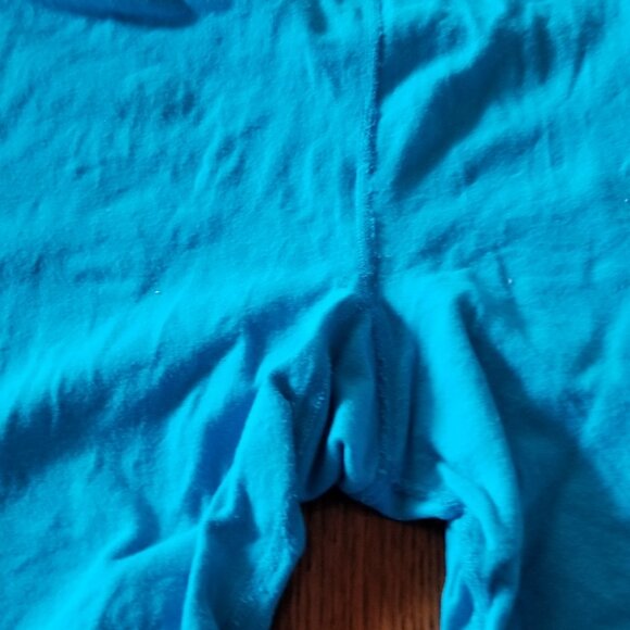 Women's athletic wear - Picture 4 of 5